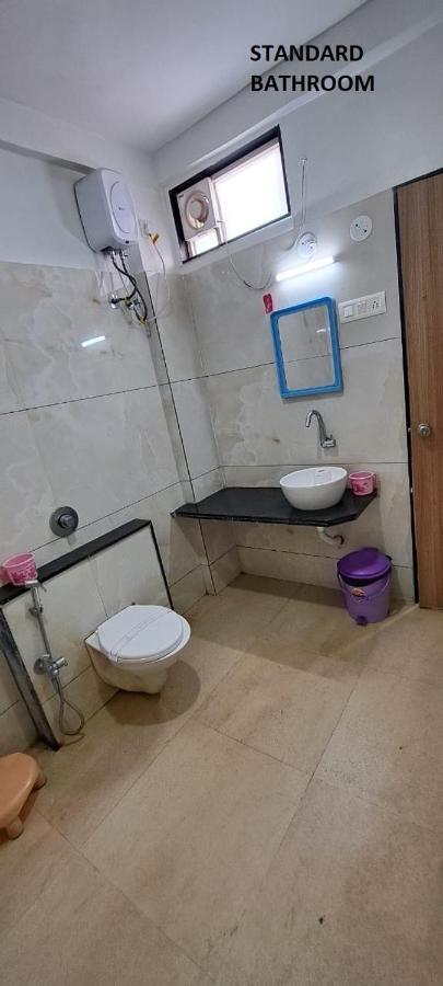 Hotel Aaditya Palace Bhusāwal Extérieur photo